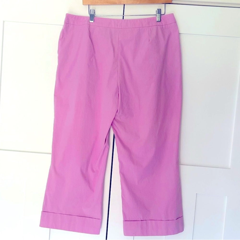 271. New York and Co. capri pants